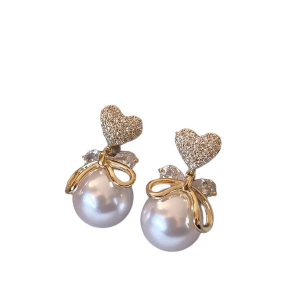 Jewelry - Large Pearl and Golden Bow with Rhinestone Heart Drop Style Earrings